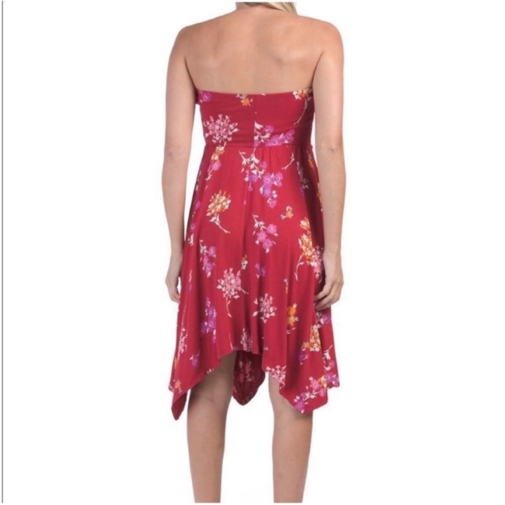 LAST ONE ❤️EXPRESS STRAPLESS HANDKERCHIEF DRESS - Picture 2 of 2